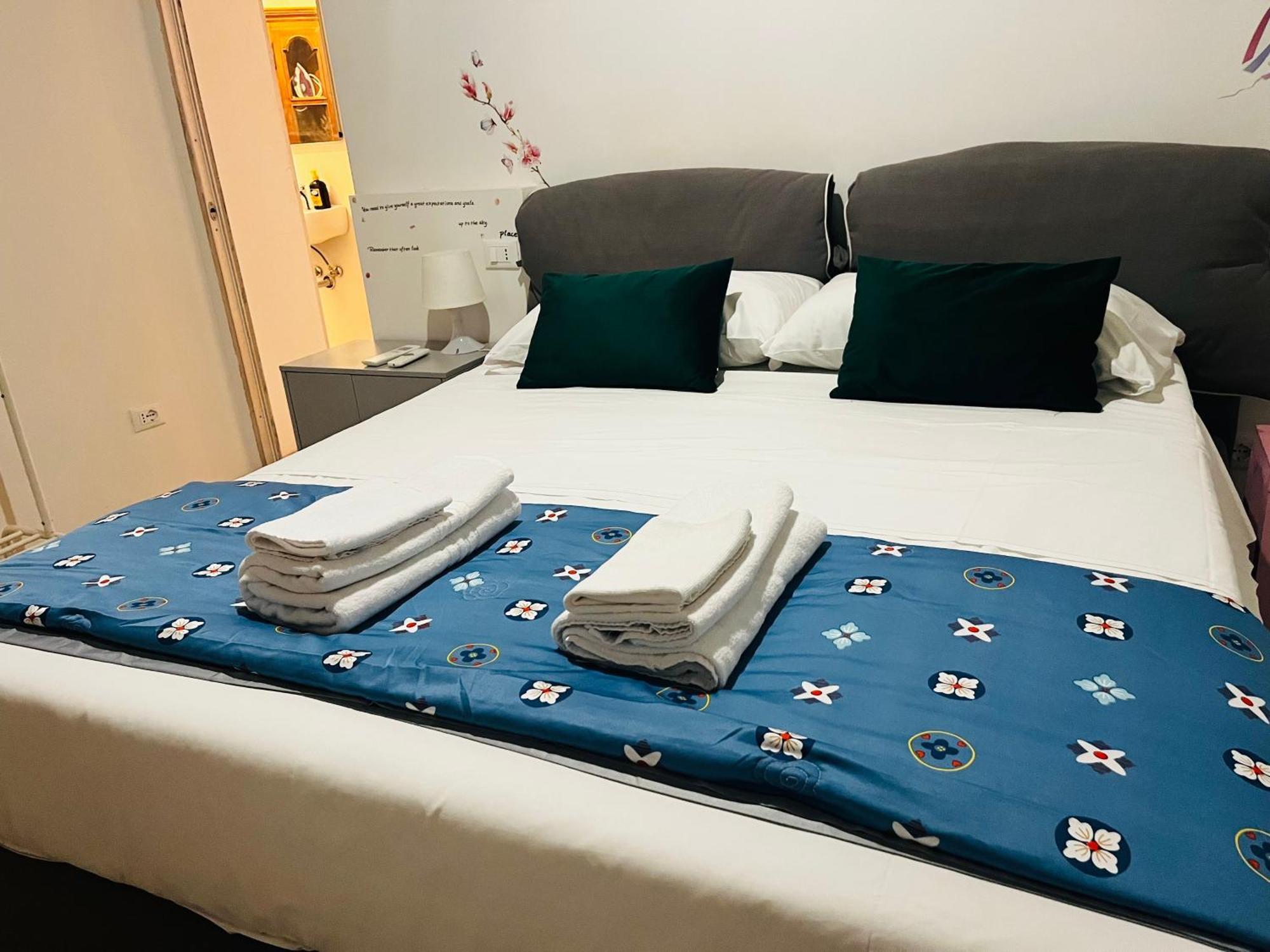 Sweet Life House Rome Cavour Apartment Luaran gambar
